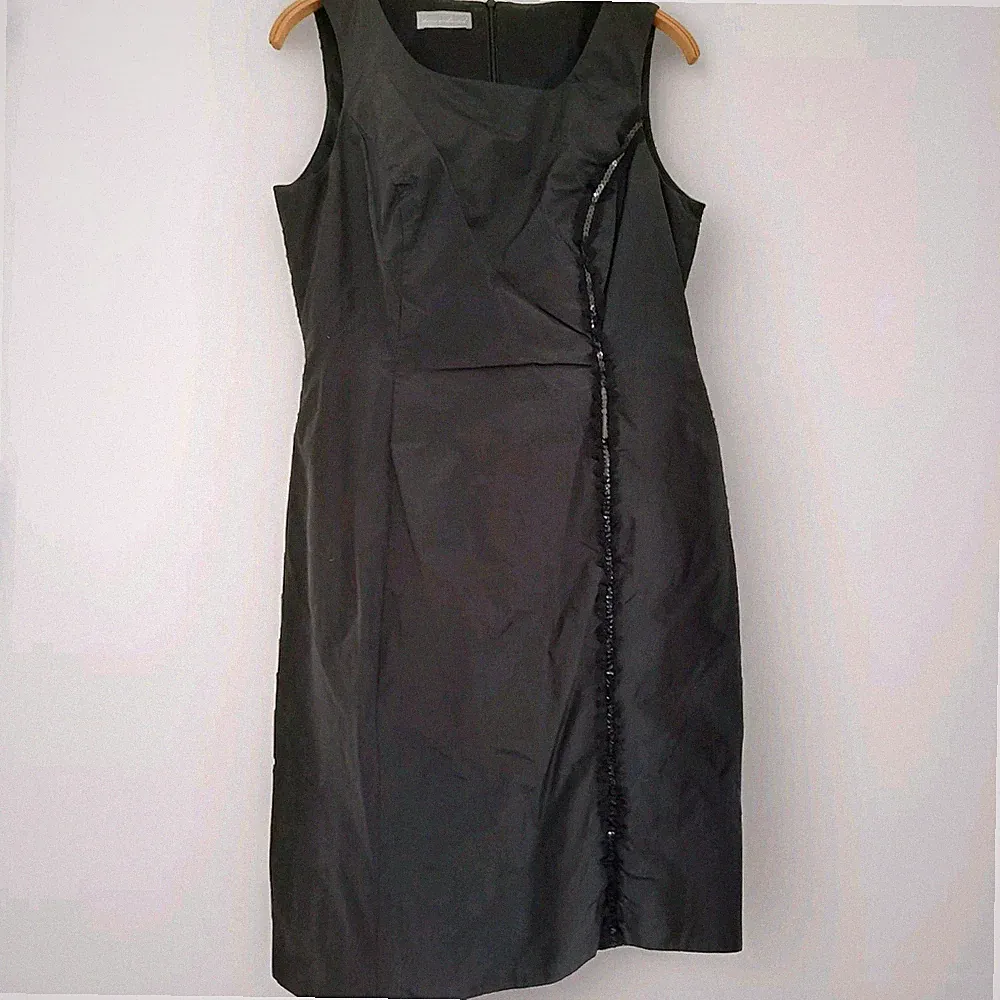 Umlauf & Klein Kleid Festkleid Taftkleid Etuikleid Gr. 38 Schwarz Pailletten Neu