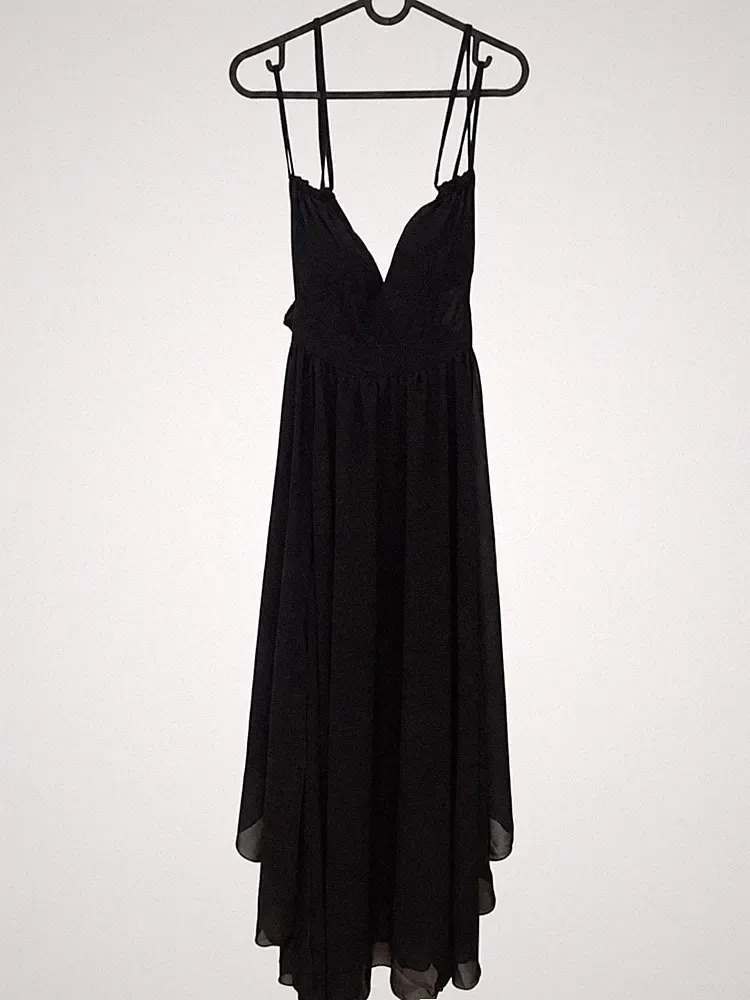 Vanis Kleid - Größe XS/IT 38 - Farbe schwarz - neu ohne Etikett