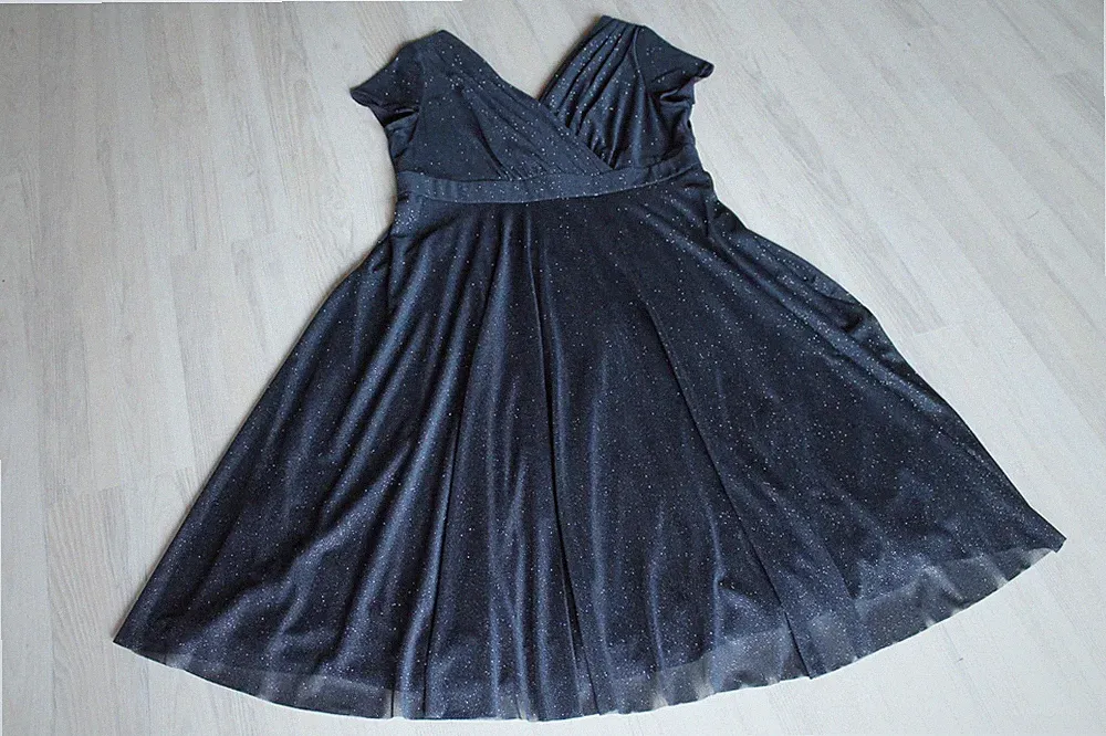 Vera Mont Abendkleid Cocktailkleid Brautmutter Gast dunkelblau Glitzer 48