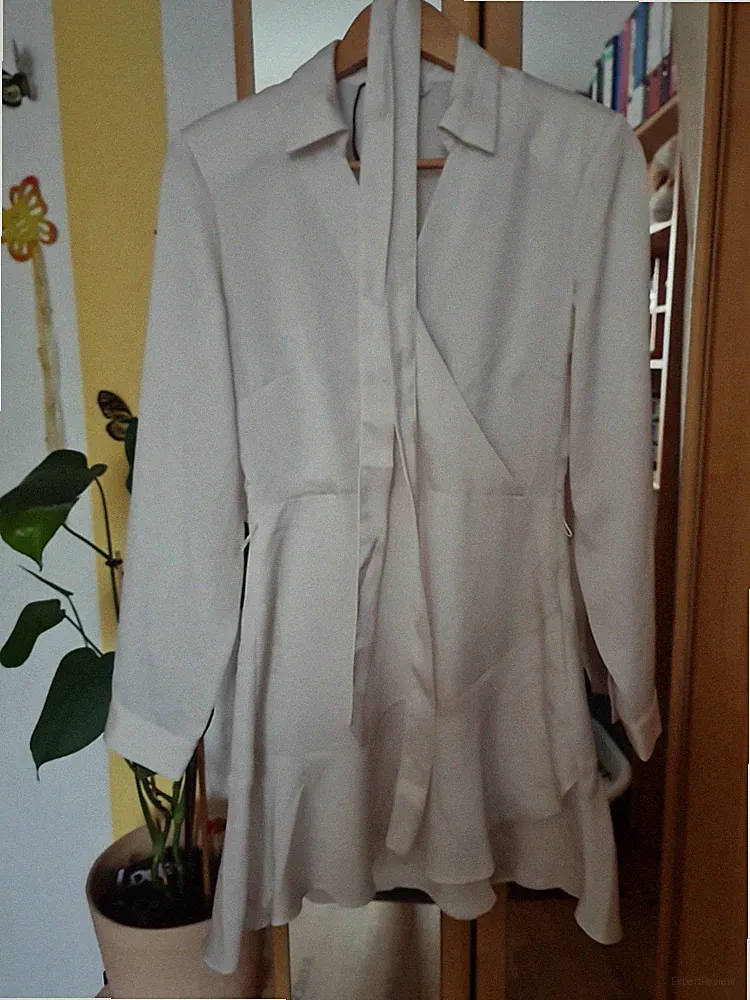 Verkaufe Beiges Kleid Gr. 38
