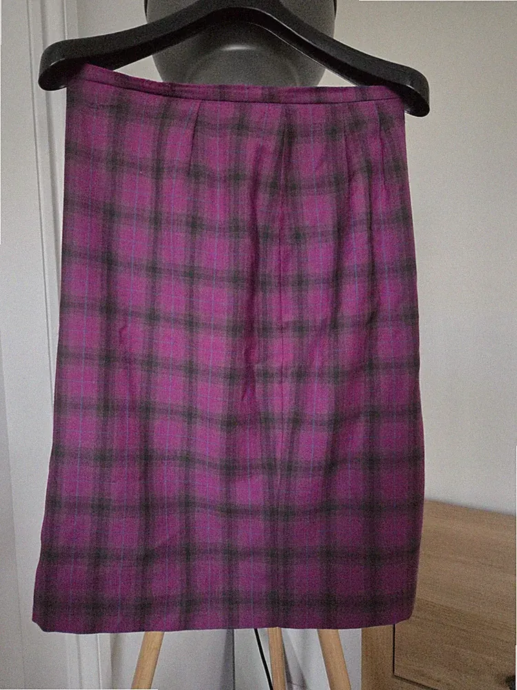 Vintage Jaeger Knie Rock Wolle Schottenkaro kariert lila grün UK 12-14 Verräter