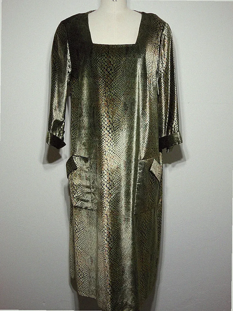 Vintage Kleid Etuikleid Samtkleid Velours Samt-Optik Grün Beige Krokomuster42/44