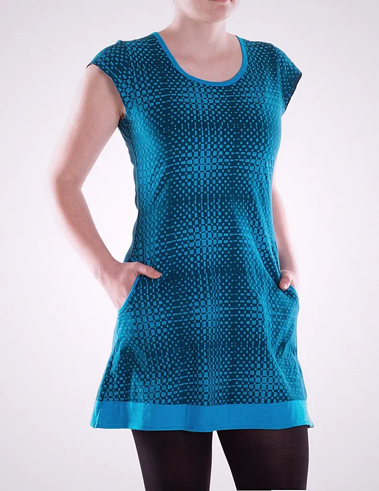 Tropfen-Ausschnitt A-Linien-Kleid