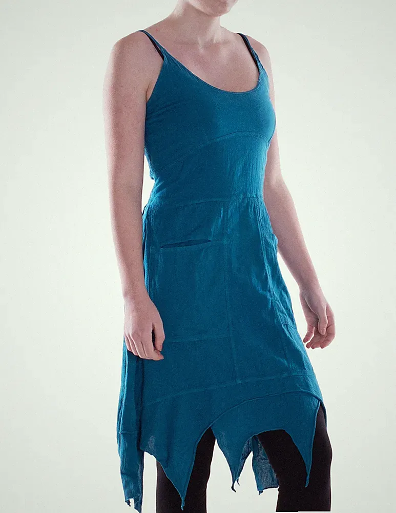 Vishes Zipfelkleid Baumwolle A-Linie mit Trägern und asymmetrischem Saum