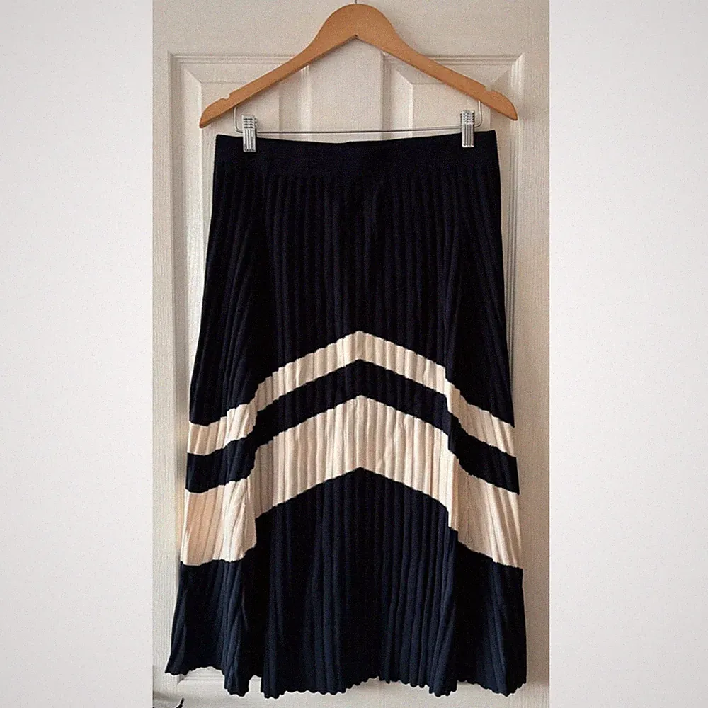 Wales Bonner Midirock dunkelblau Chevron Rippstrick XL Extra Large