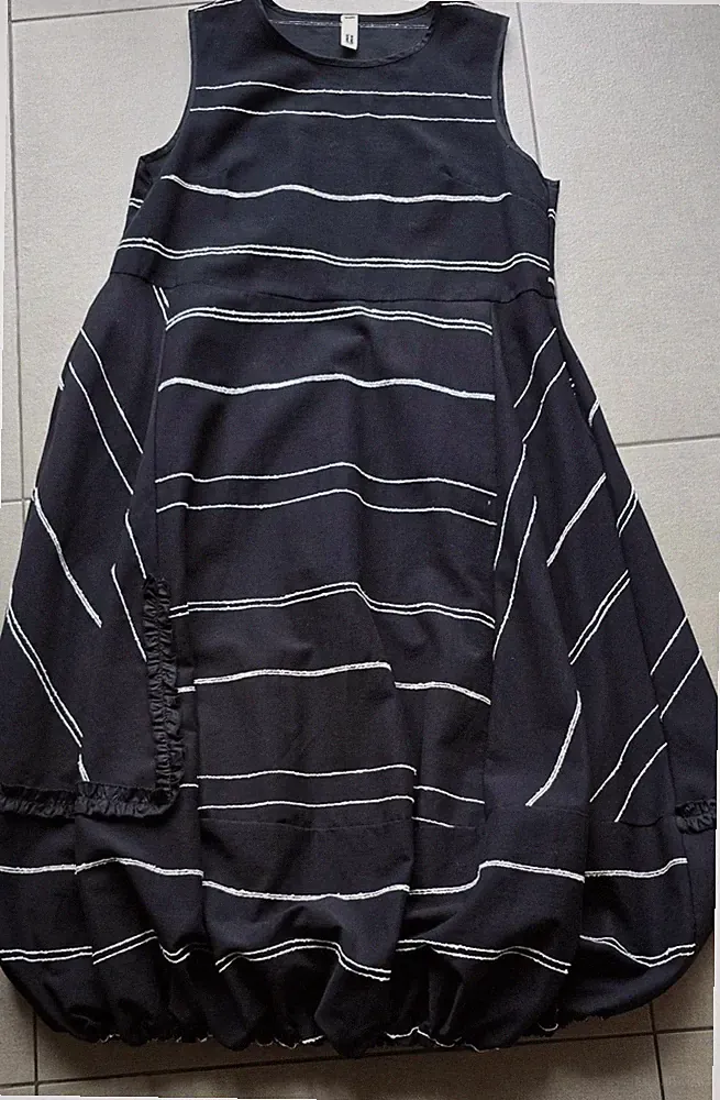 WENDY TRENDY schwarzes ärmelloses Ballkleid Kleid in A-Linie Größe M? Baumwol...