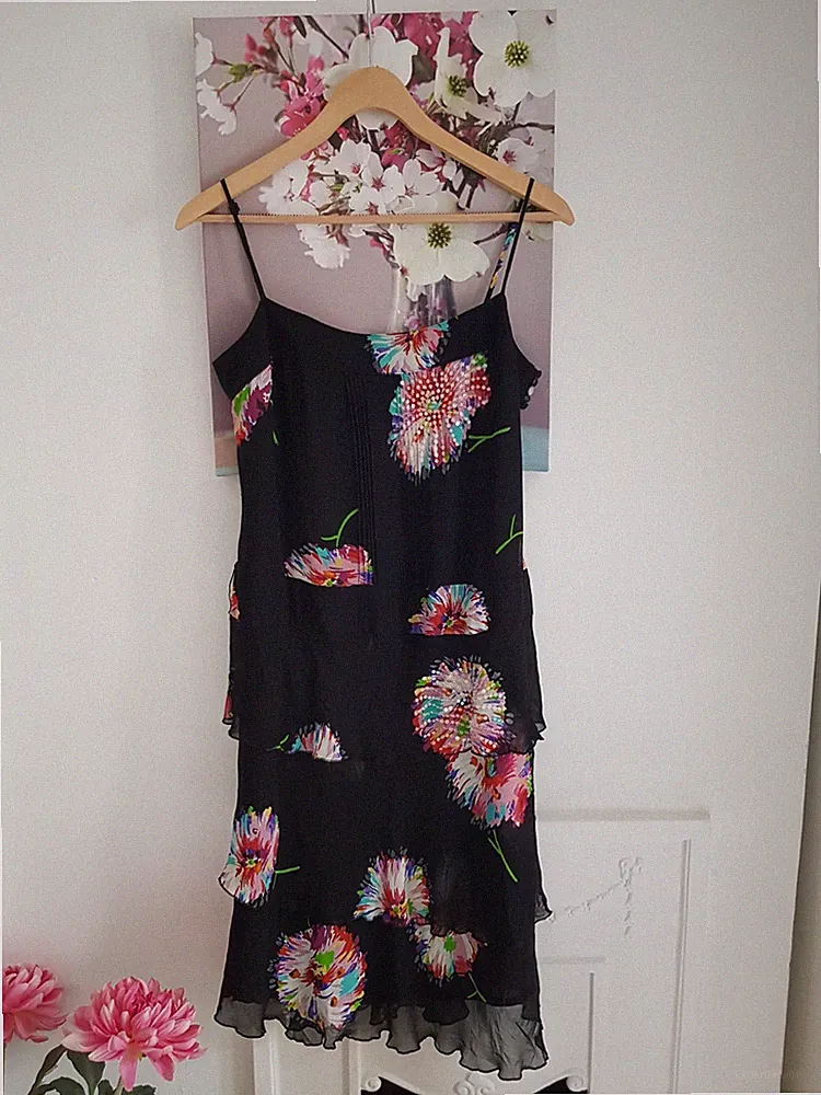 Whistles Seidenkleid schwarz & Regenbogenfarben Blumenmuster, UK-Größe 12 makellose Pailletten