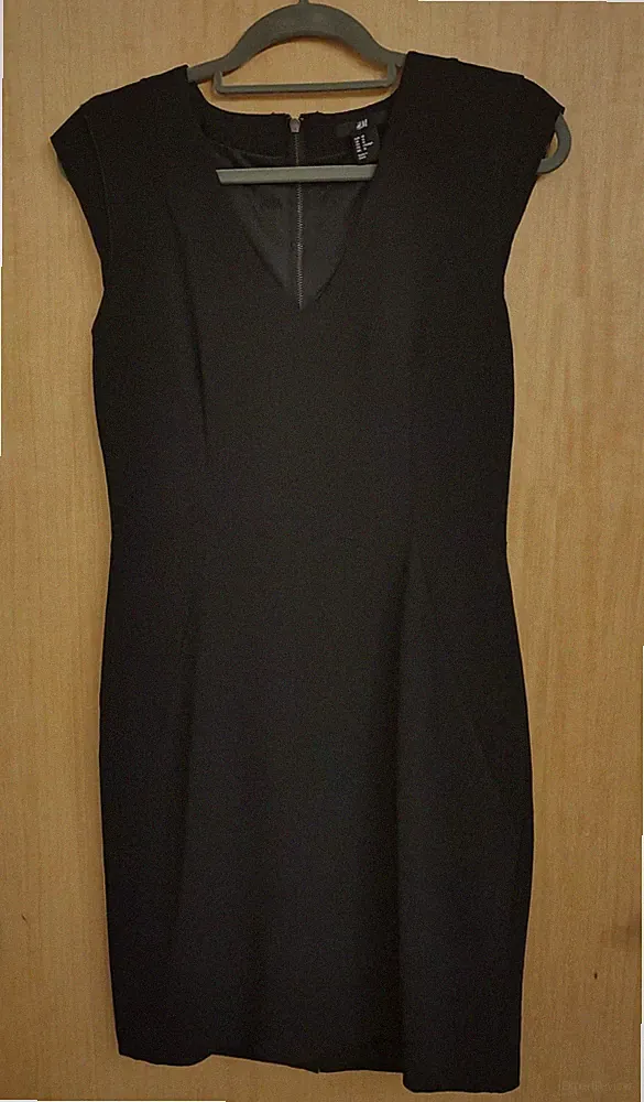 **WIE NEU** Kleid Etuikleid Weihnachten Silvester Elegant Schwarz H&M Gr. 40