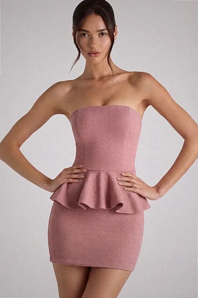 Wunderschönes, elegantes Peplum-Minikleid in Altrosa / Rosa – NEU