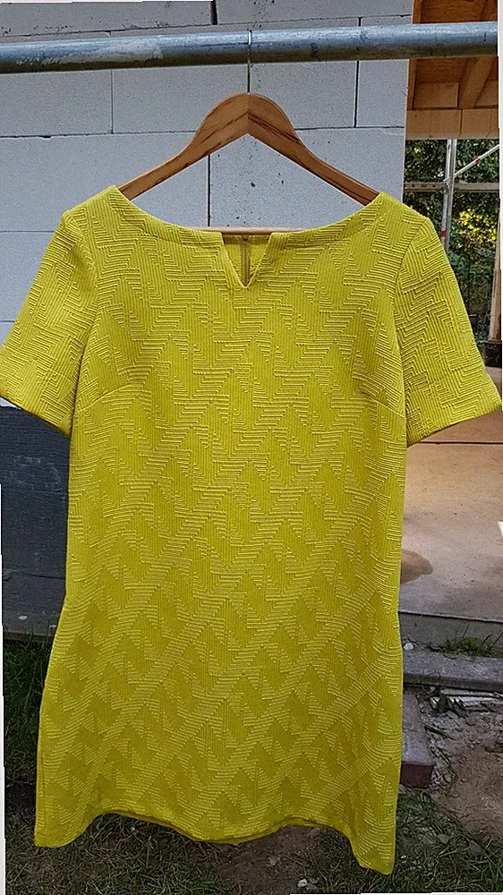 Wunderschönes Etuikleid Businesskleid, A-Linie, gr XL Neu mit Etikett ❤