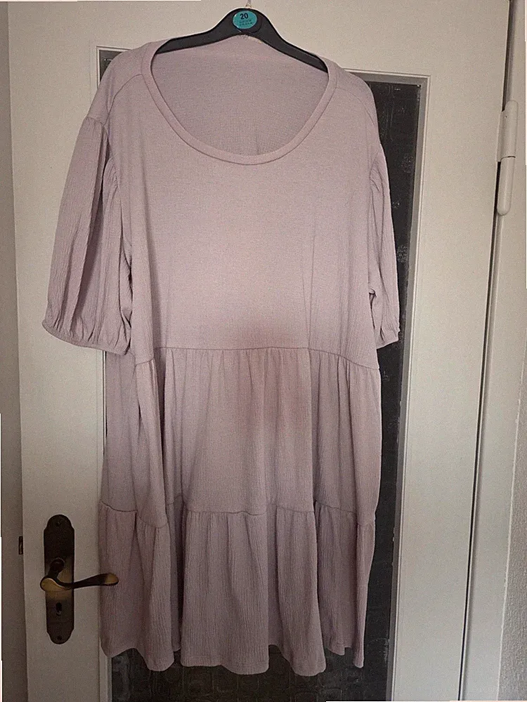 Wunderschönes H&M Sommerkleid Gr . 2XL