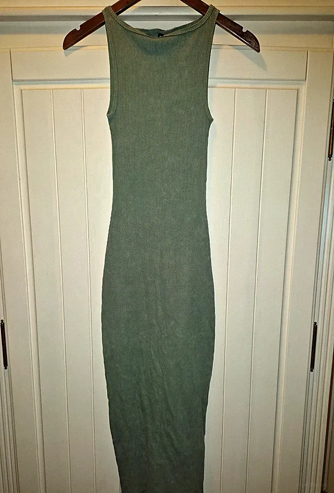 XXS Divided by H&M Jerseykleid Ripp grün lang 2XS ärmellos Etuikleid eng maxi