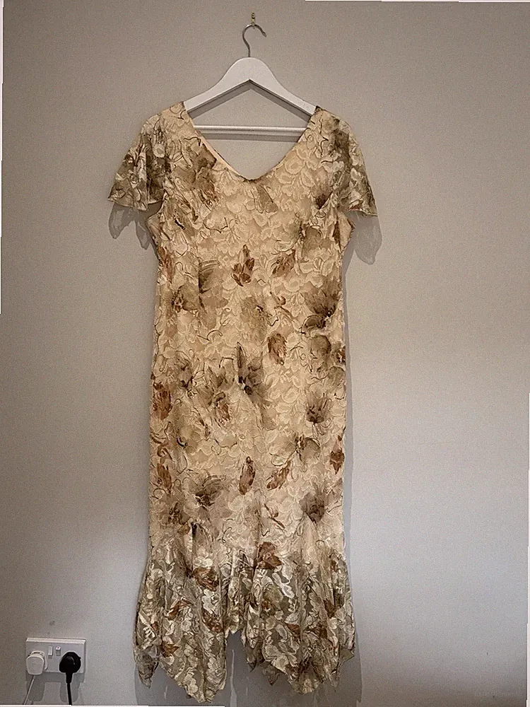 Y2K Kleid beige Blumen Spitze Meerjungfrau Saum UK 16 Hochzeit Gast Mutter Braut