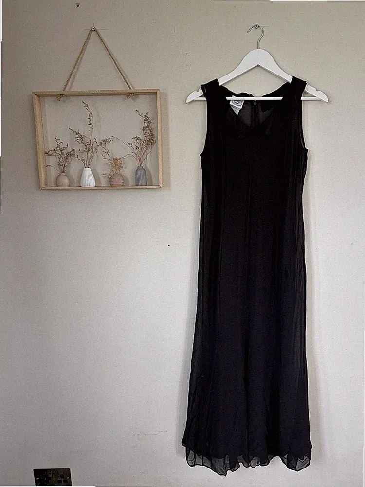 Y2K Laura Ashley Maxikleid 100 % Seide schwarz Chiffon UK 10 Hochzeit Gast formell