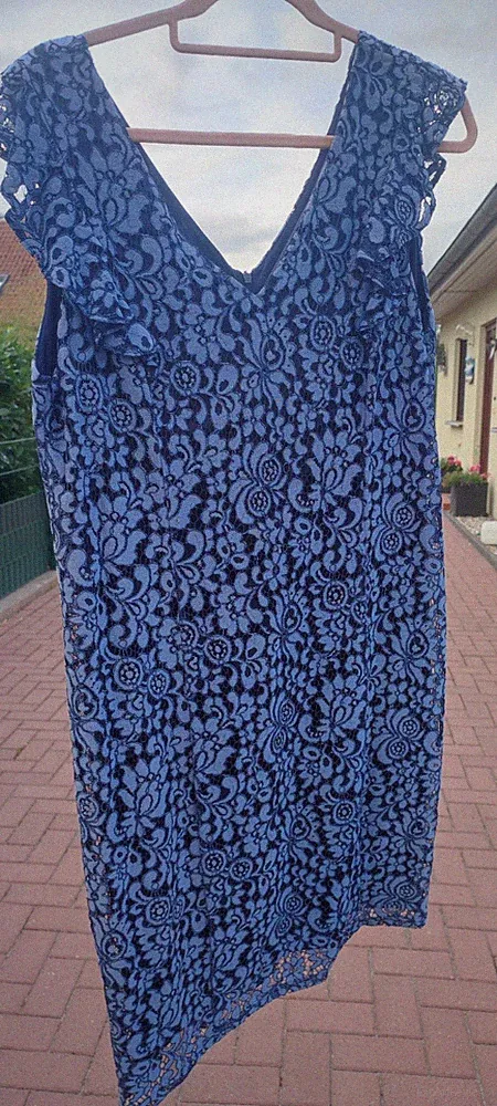 Yessica Etuikleid Shift Spitze Blau Blumen V-Ausschnitt ärmellos Gr. 44