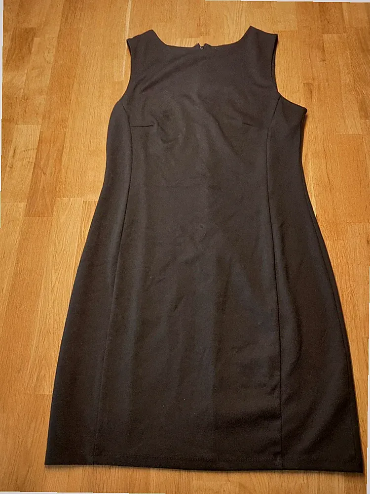 Zalando Essentials Etuikleid schwarz
