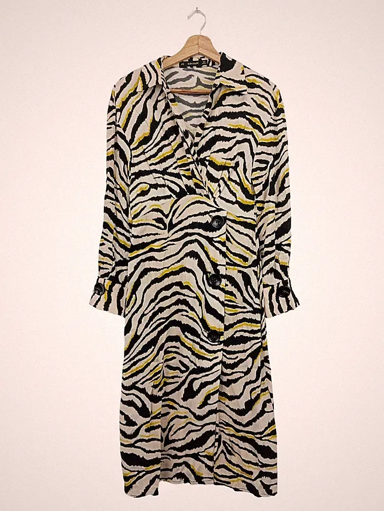 ZARA A-Linien Kleid Damen Kleid Gr. DE 38 weiß-schwarz-blassgelb