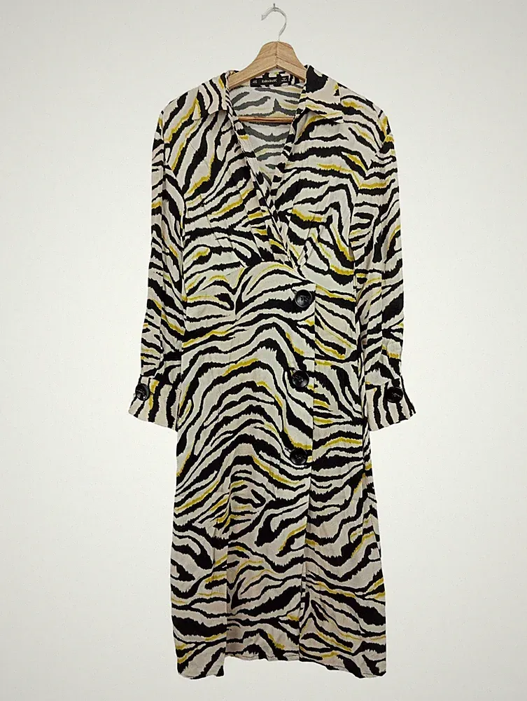 ZARA A-Linien Kleid Damen Kleid Gr. DE 38 weiß-schwarz-blassgelb