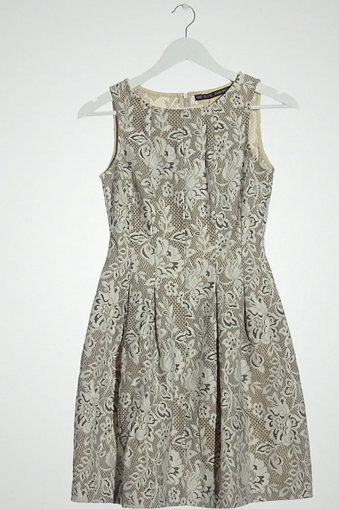ZARA BASIC A-Linien Kleid Damen Kleid Gr. DE 34 hellgrau-weiß Business-Look