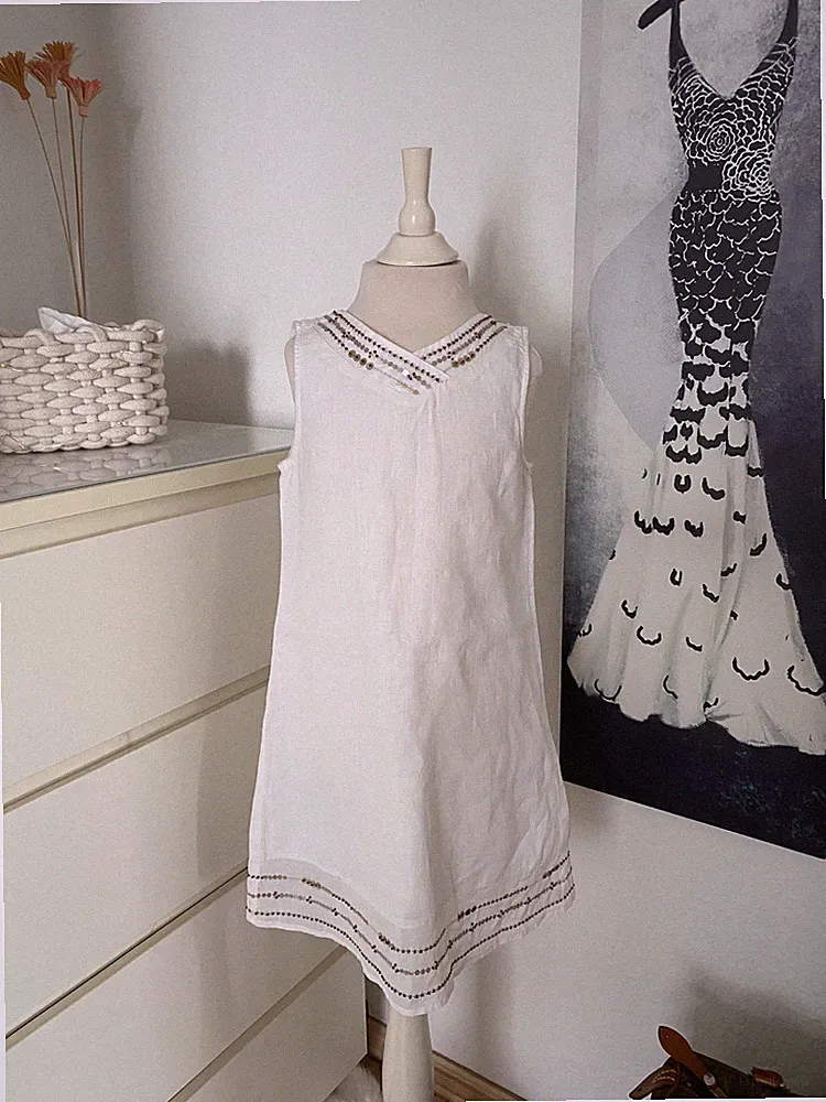 122 Etui kleid