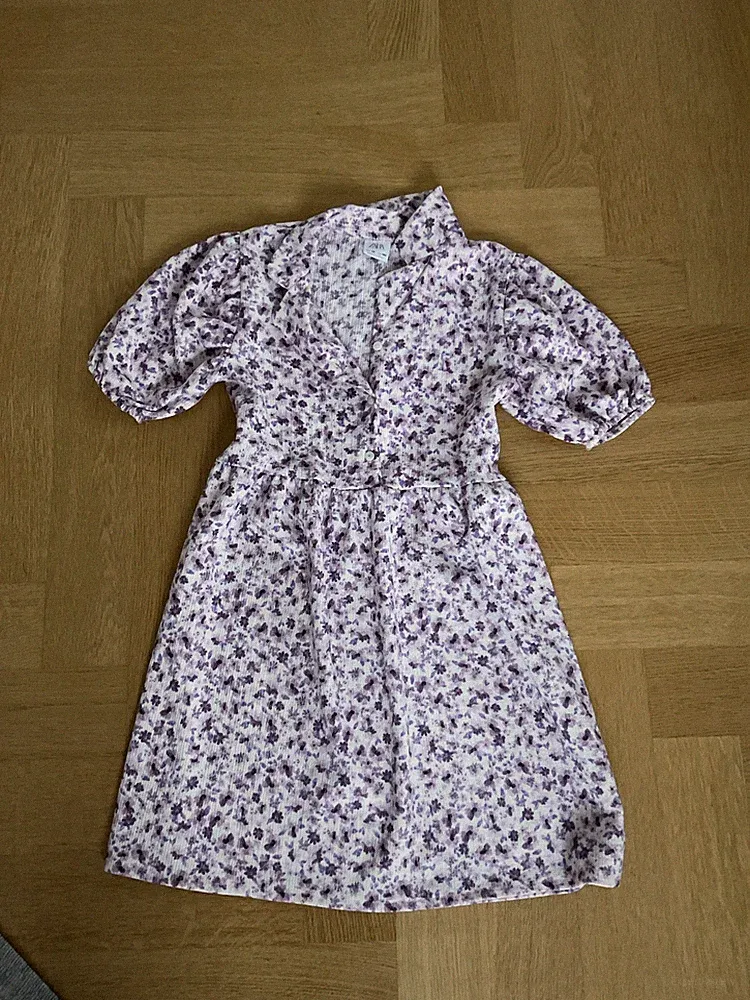 Zara Kleid Mädchen Gr 140 Neu