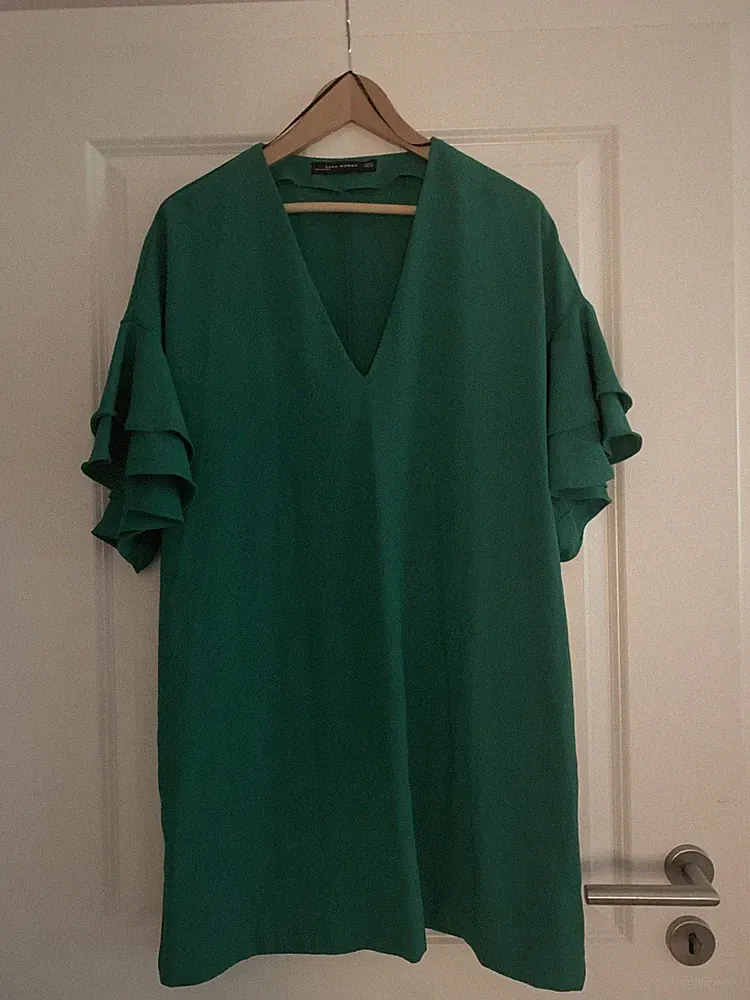 ZARA Kleid Sommerkleid Etuikleid Top wie Neu 42 44 XL Grün